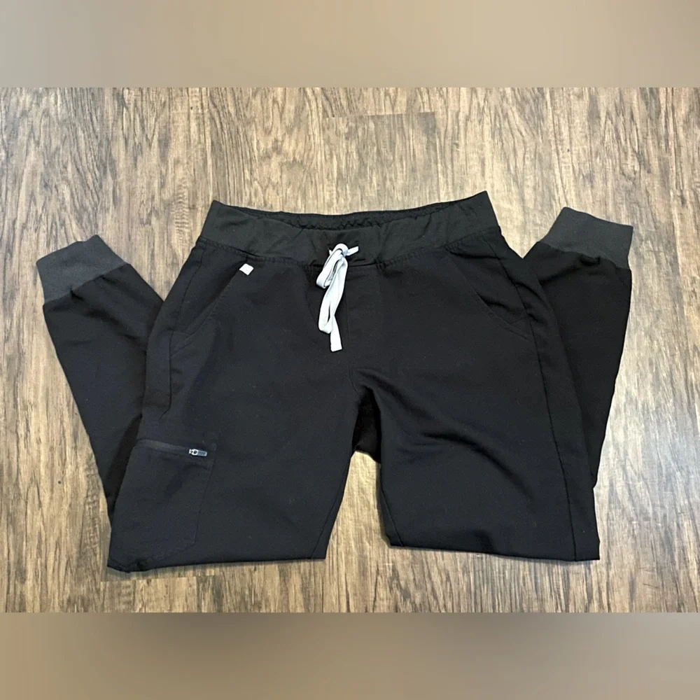 FIGS Black Zamora Jogger Scrub Pants Women’s Medium - Picture 3 of 6